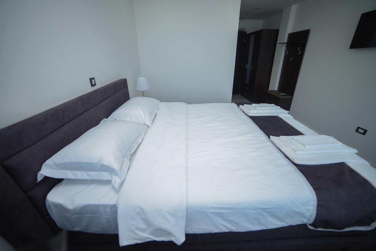 Motel Grand Velika Kladusa Eksteriør bilde